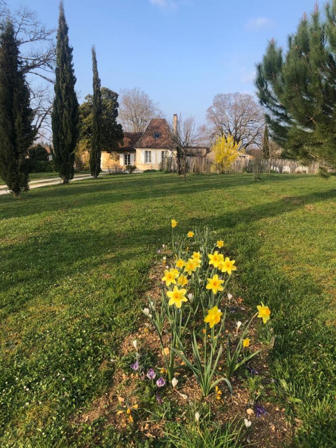 Chambres D'Hotes L'Ostal De Pombonne Bergerac Exteriör bild